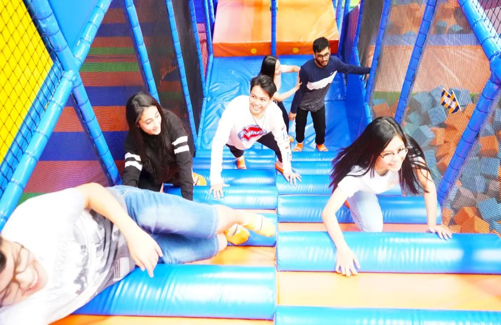 TEAM BUILDING